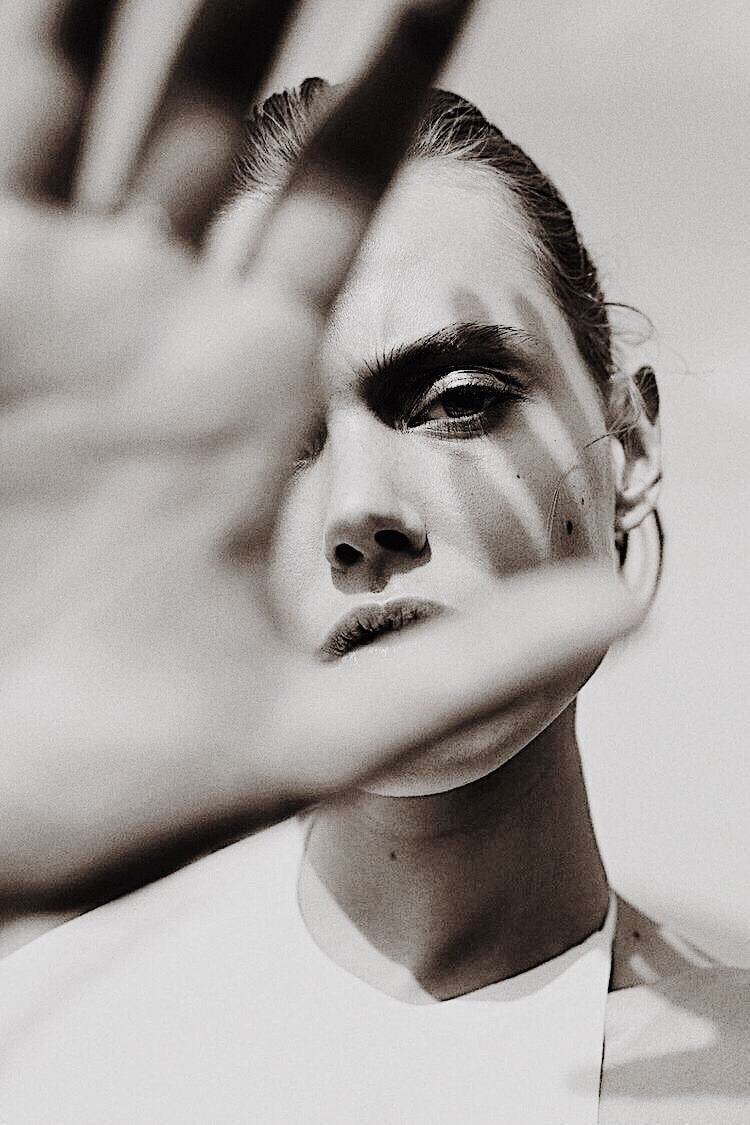 SO SCHÜTZEN SIE IHRE HAUT VOR FEINSTAUB & CO