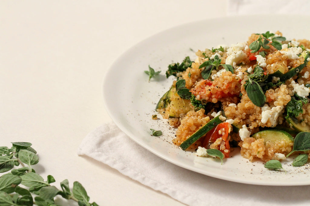 DIE BESTEN REZEPTE FÜR TROCKENE HAUT -VEGGIE-QUINOA-PFANNE